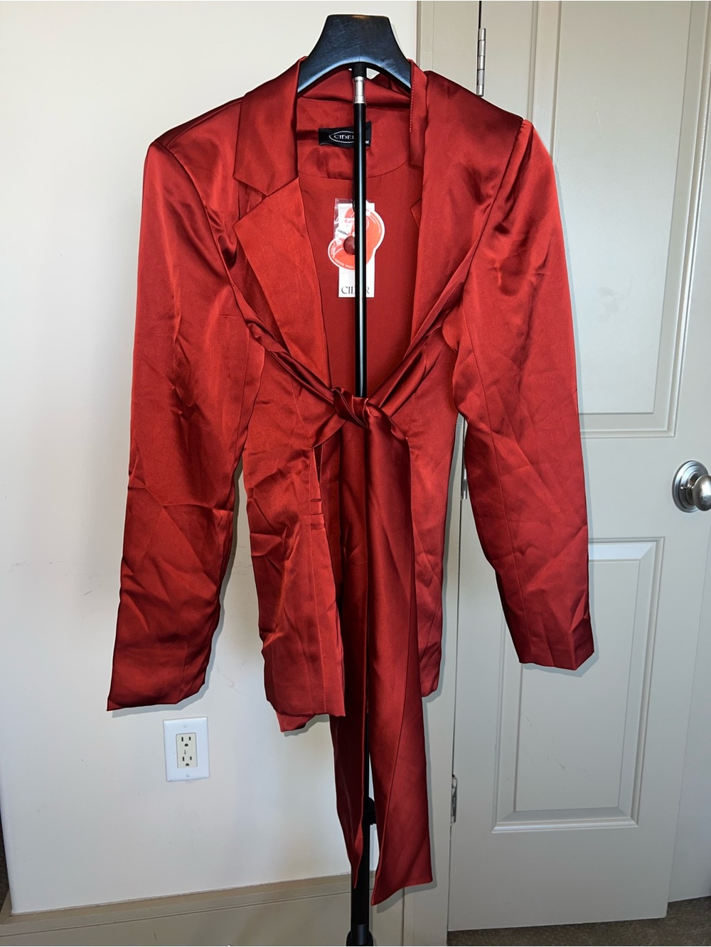 Cider Satin Tie-Waist Robe - Deep Red